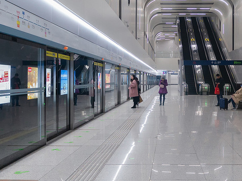 碧麗車站專用直飲機,安全省電，供水量大，徹底解決車站，機場等人流密集場所的飲水問題，碧麗直飲機,京滬高鐵指定飲水設備……